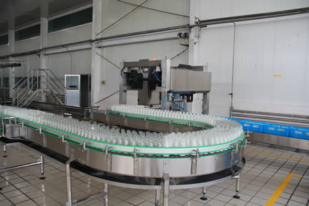 Glass Bottle Dairy Production Line , Milk Production Plant Equipment Long Service Life