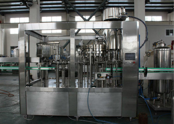 China Multifunctional Carbonated Beverage Machine Glass Bottles For Soft Drink / Cola / Fruit Beer supplier
