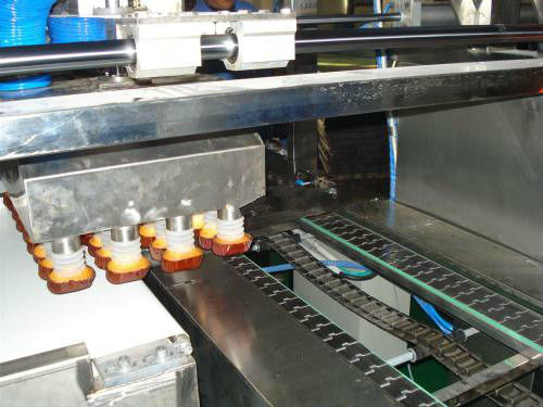 Packing Food Production Line Cake Food Industry Equipment / Machines Energy Saving supplier