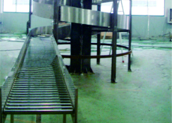 Flexible Industrial Conveyor Belt Systems Vertical Screw - Lift Strong Structure supplier